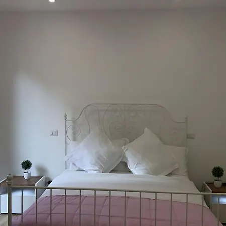 Agasweethome Gemelli Рим